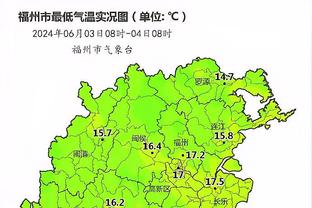 防守表现平平！里夫斯半场5中3 得到7分4篮板3助攻